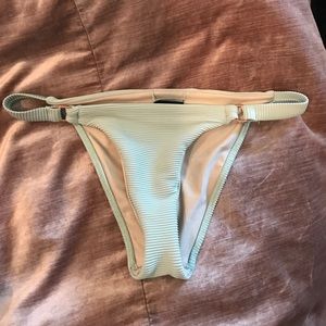 L.A. hearts bathing suit bottoms size small